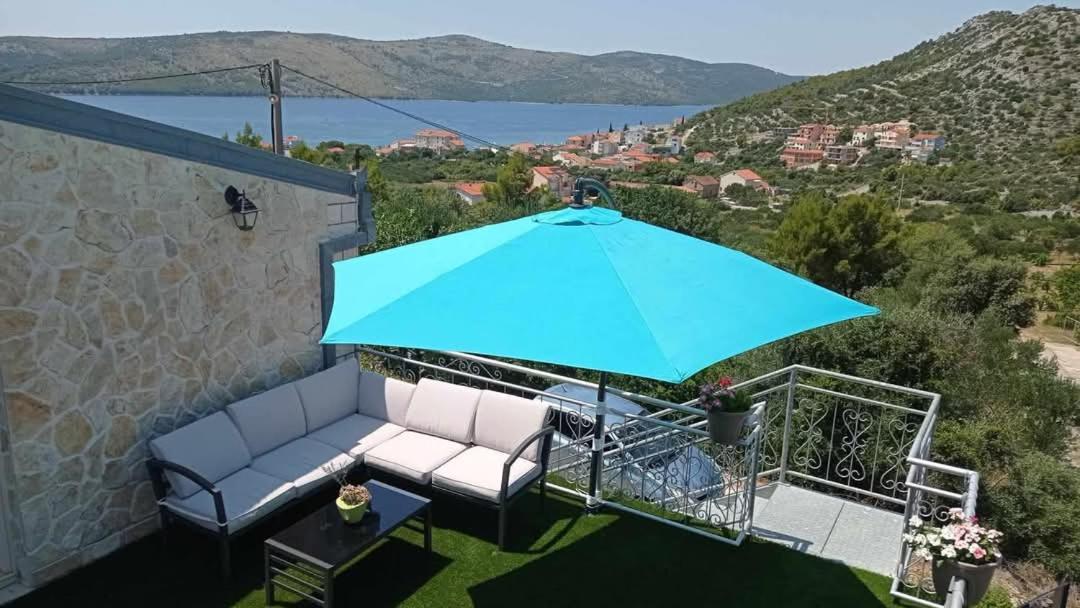 Apartment Igraliste Mirakul Seget Vranjica Bagian luar foto