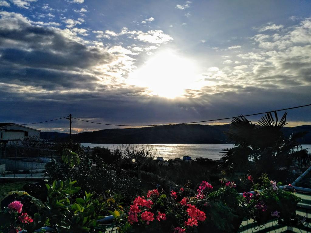 Apartment Igraliste Mirakul Seget Vranjica Bagian luar foto