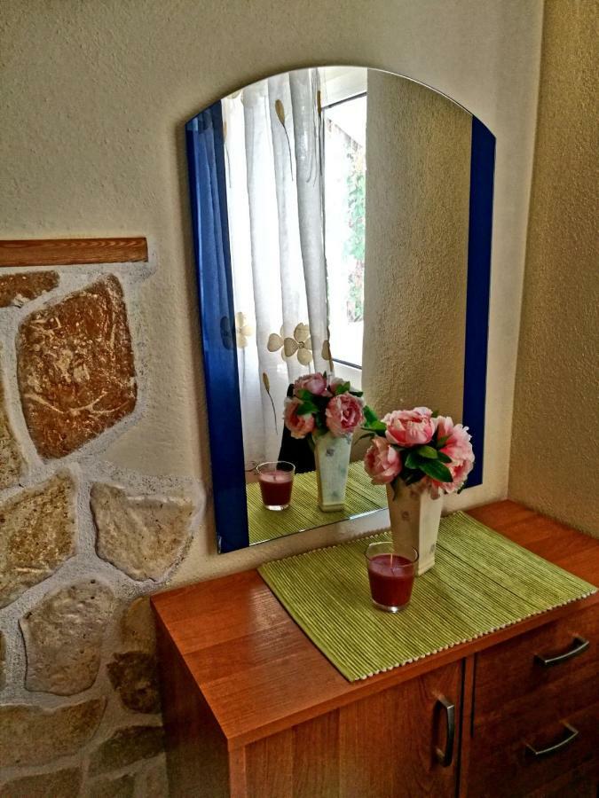 Apartment Igraliste Mirakul Seget Vranjica Bagian luar foto
